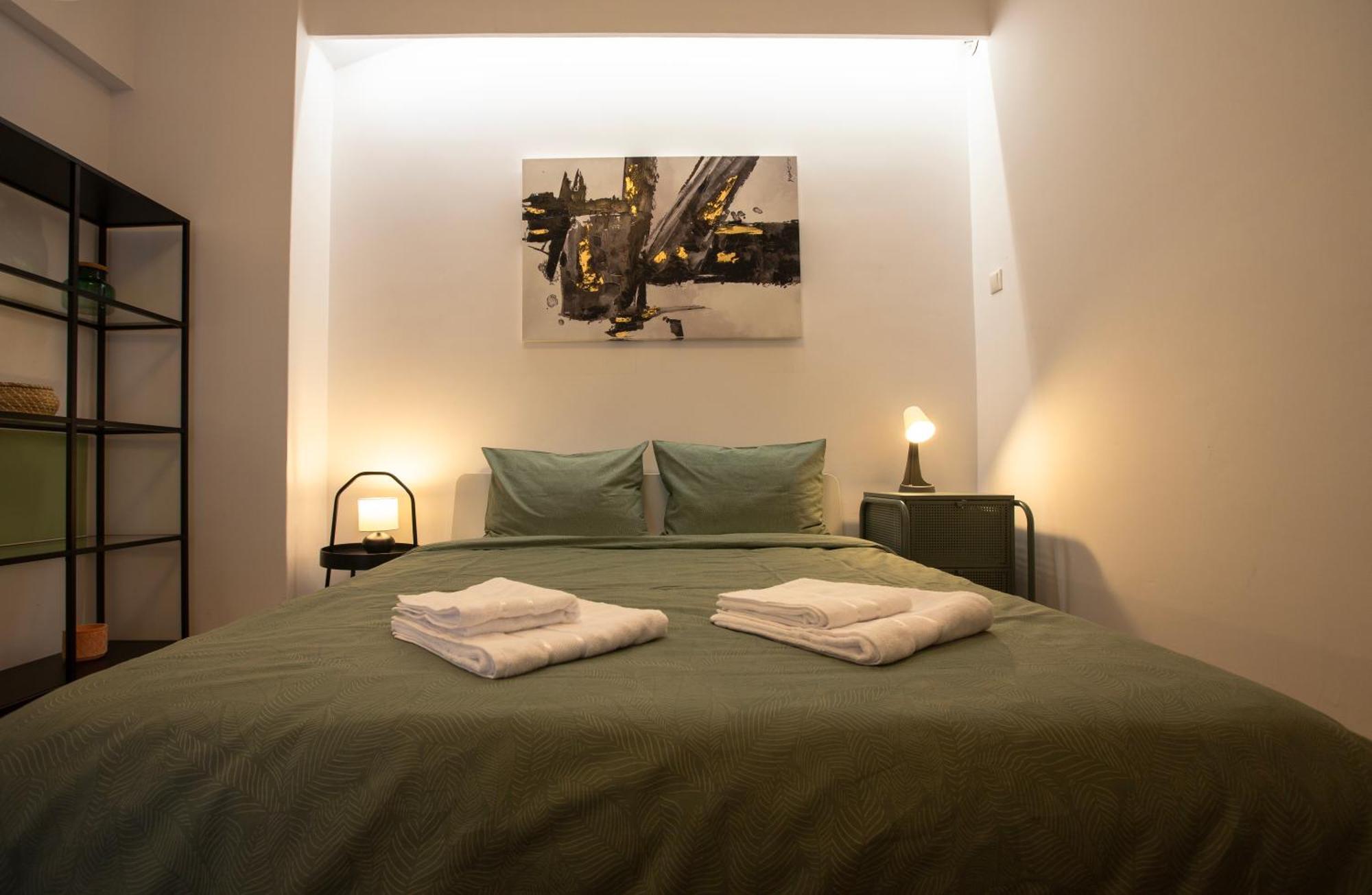 Ultracentral Hong Kong 3 Bdrm Apartment Bukurešť Exteriér fotografie