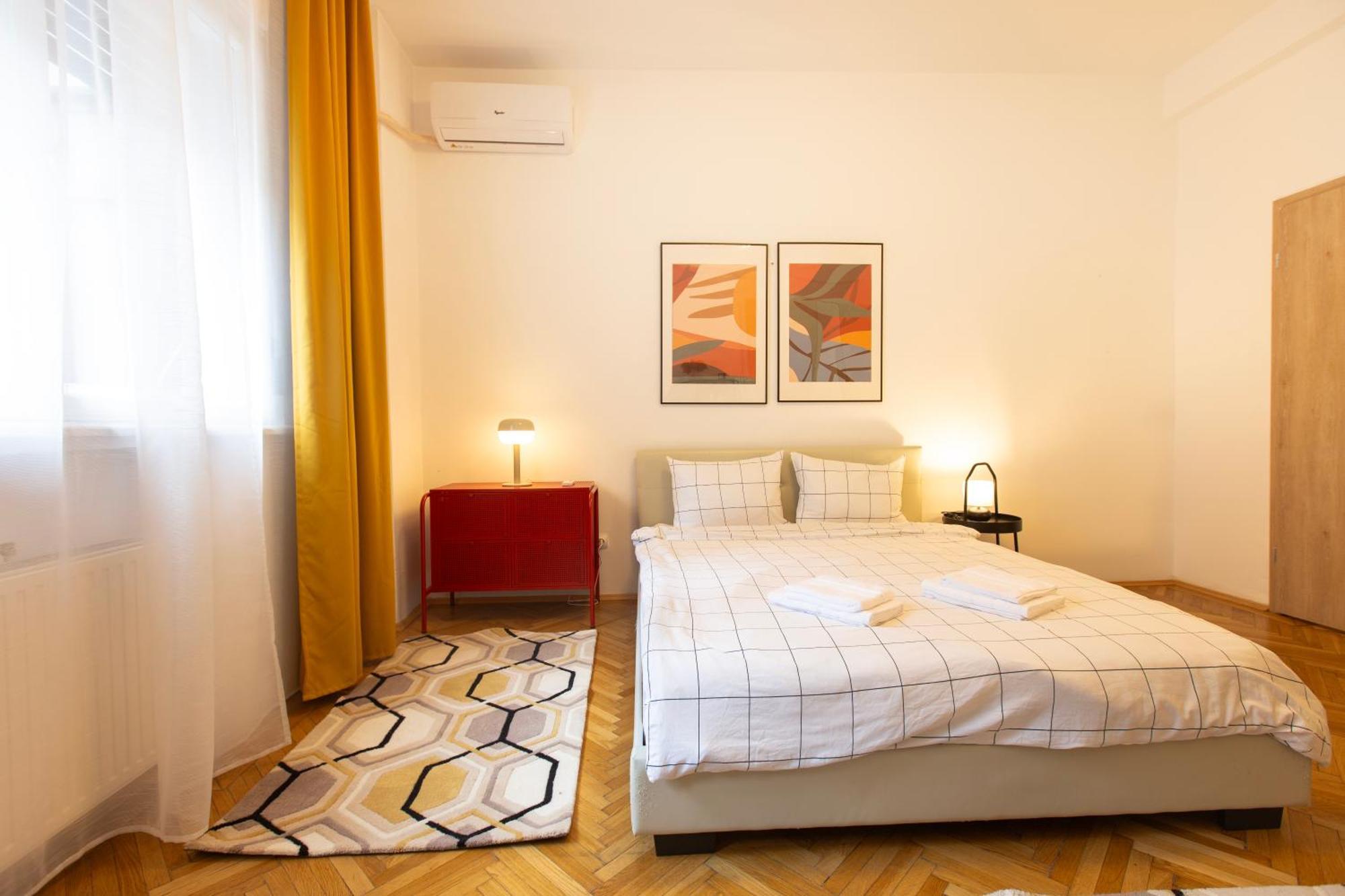 Ultracentral Hong Kong 3 Bdrm Apartment Bukurešť Exteriér fotografie